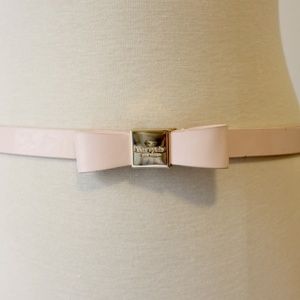 kate spade Accessories - Kate Spade Pink Patent Leather Bow Plaque Belt M kate spade Accessories - Kate Spade Pink Patent Leather Bow Plaque Belt M